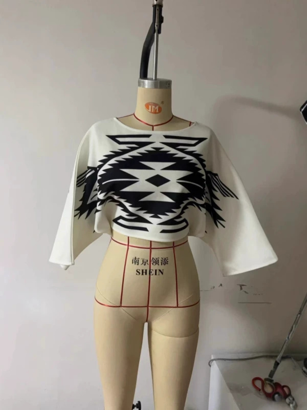 Autumn Winter Oversized Knit Batwing Thick Printed Sweater